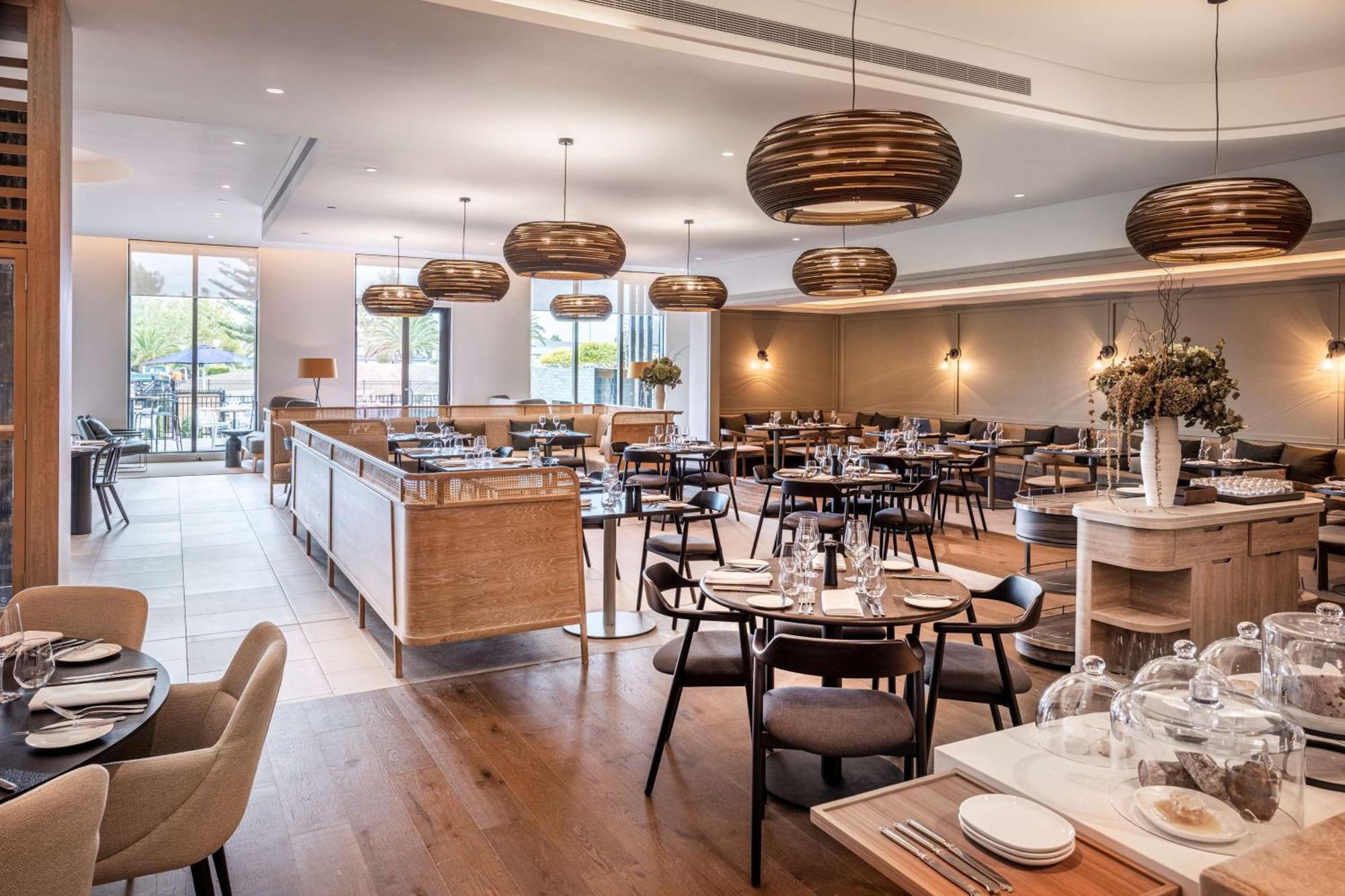 Hotel Doubletree By Hilton Auckland Karaka Exterior foto