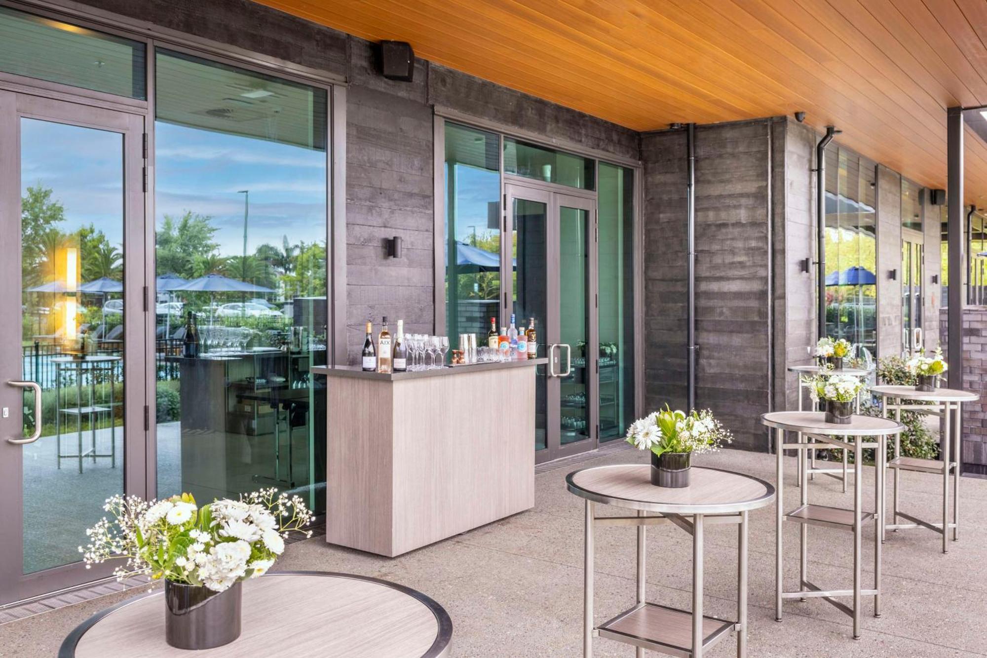Hotel Doubletree By Hilton Auckland Karaka Exterior foto