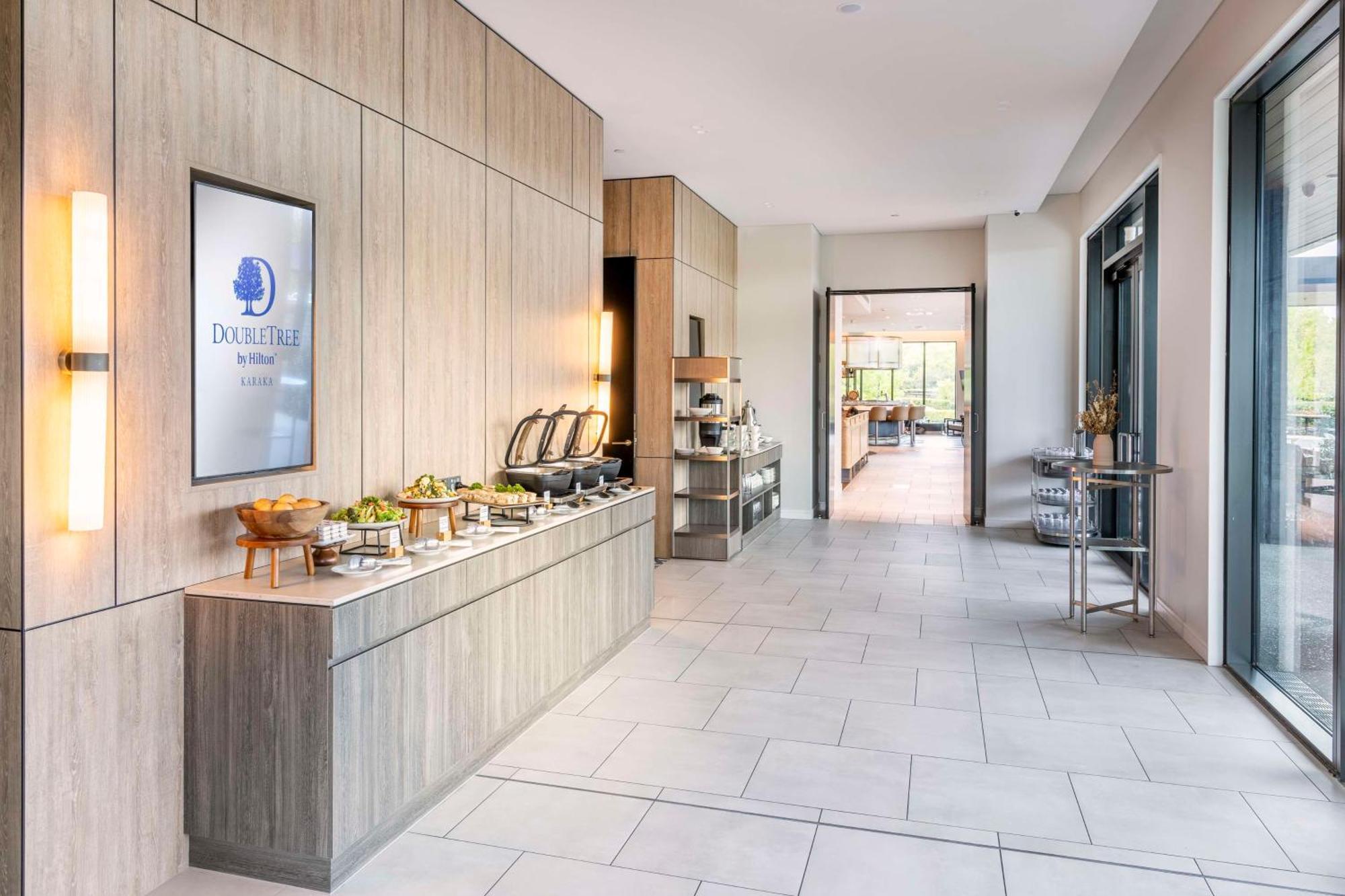 Hotel Doubletree By Hilton Auckland Karaka Exterior foto